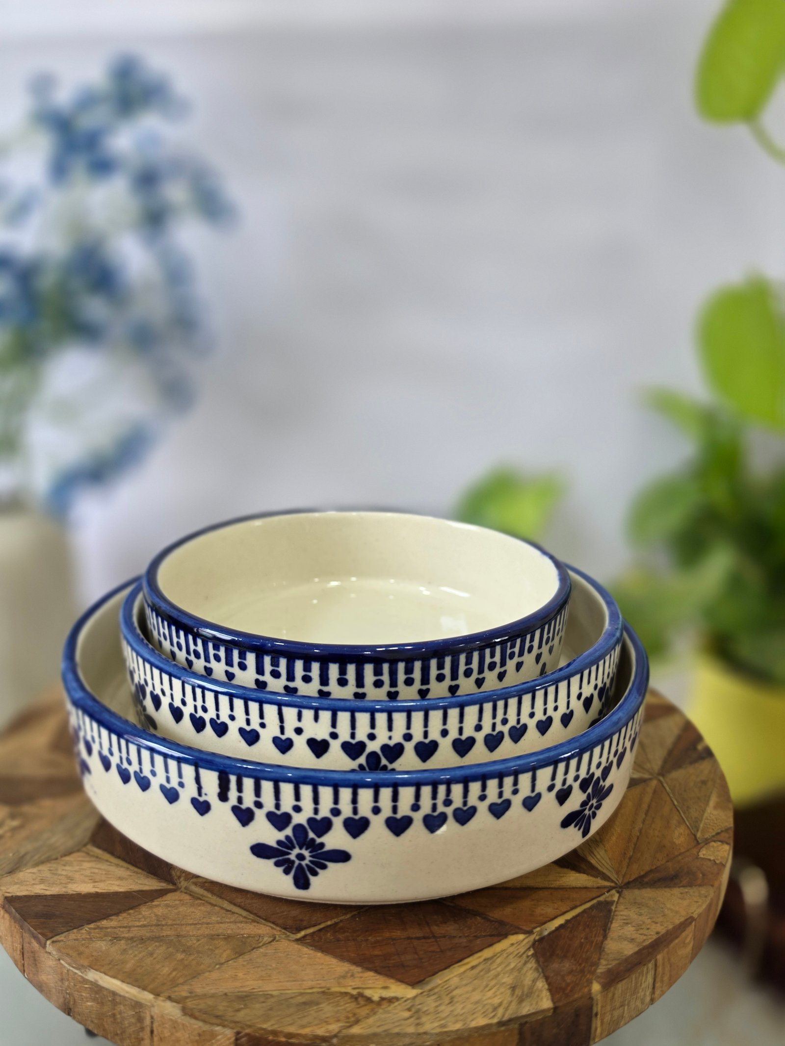 Blue Folk Nested Bowl Set of 3 view 3